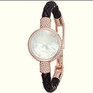 Michael Kors Activity Tracker Bracelet Access Crosby - black rose gold pave